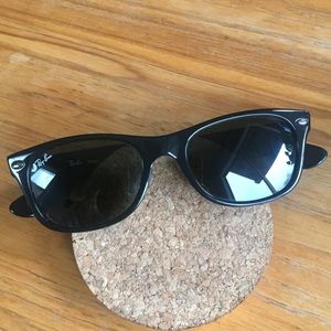 Ray-Ban New Wayfarer sunglasses